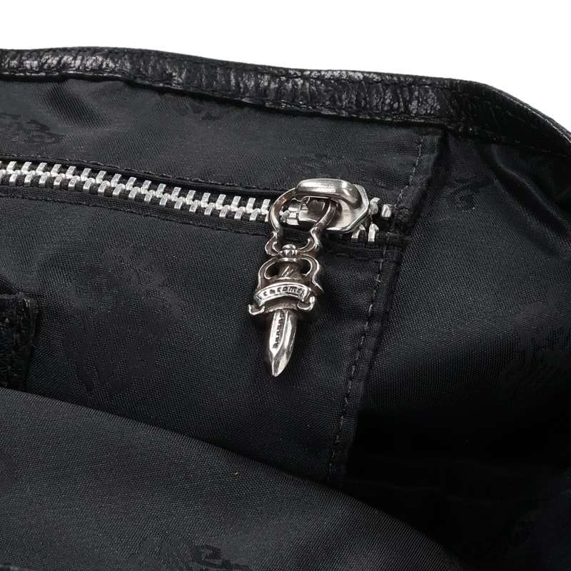 Chrome Hearts クロスパッチ付きデストロイレザートートバッグ｜中古・新品通販 RINKAN ONLINE