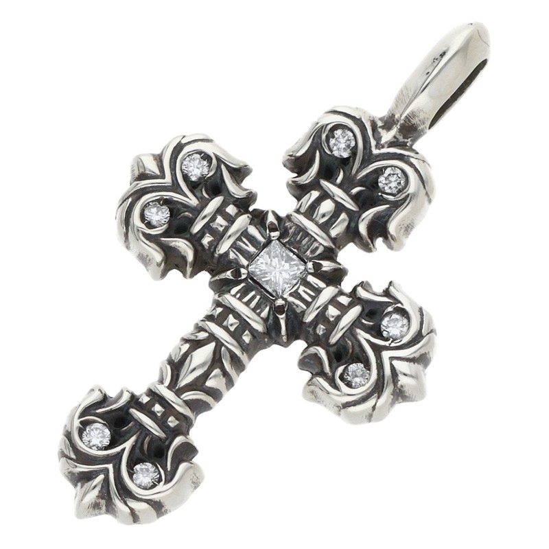 CHARM FILIGREE TINY P DMND Tiny Filigree
