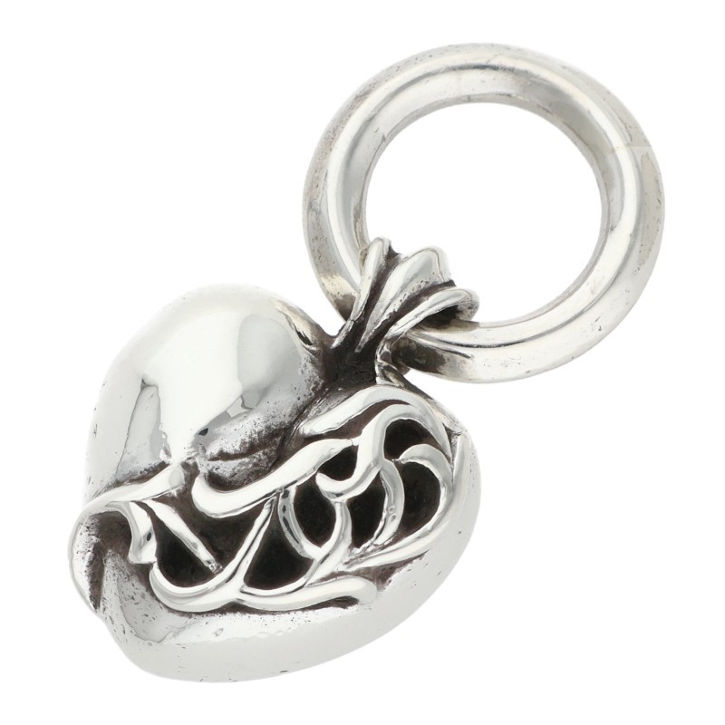 HEART PENDANT / Heart Pendant