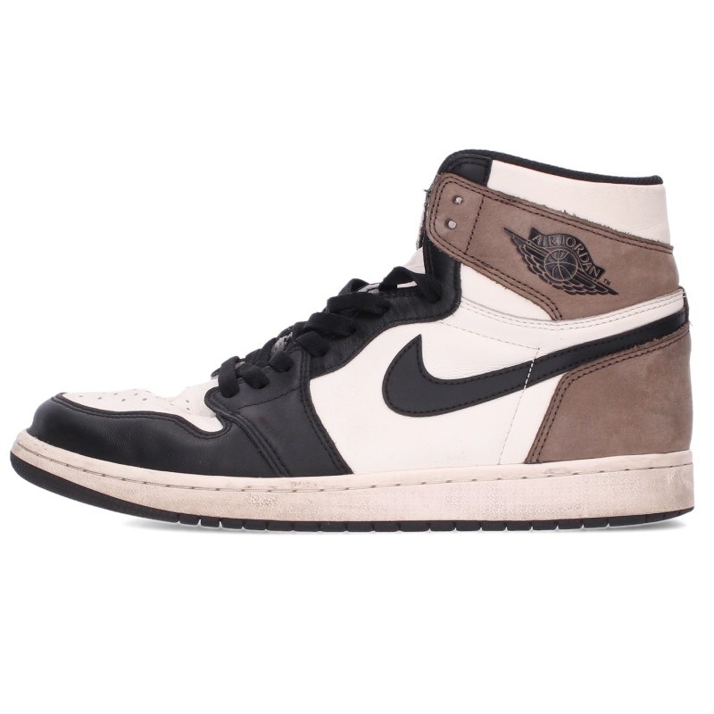 NIKE エアジョーダン1ハイオージースニーカー