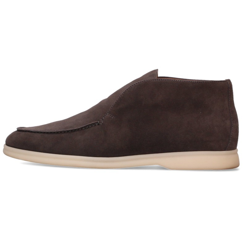 Slip-On Sneakers